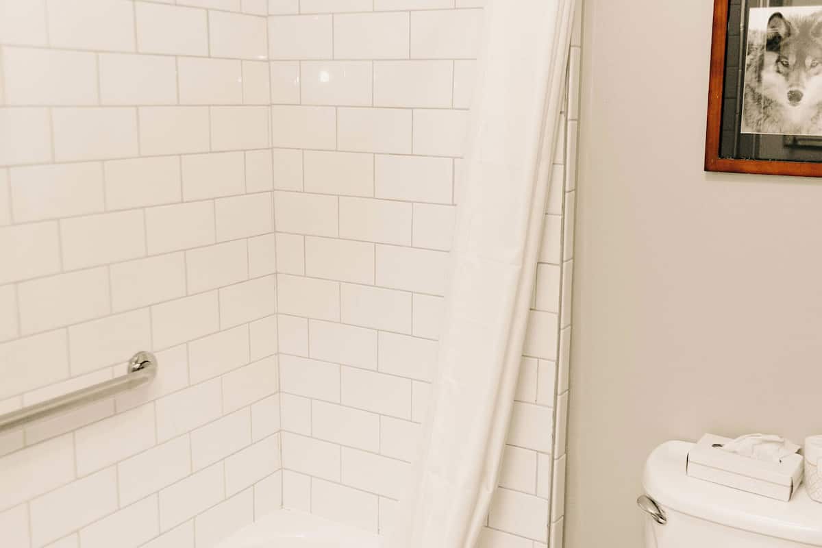 Free toiletries, towels