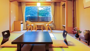 Unclassified image, 2 of 22, button - Bergtour Marukita (Hakuba)