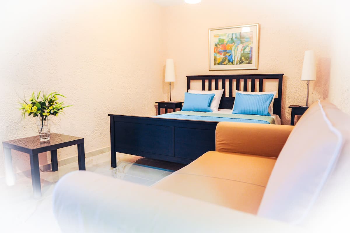 1 bedroom, desk, soundproofing, free WiFi