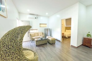 Suite | Una cassaforte in camera, una scrivania, Wi-Fi gratuito, lenzuola