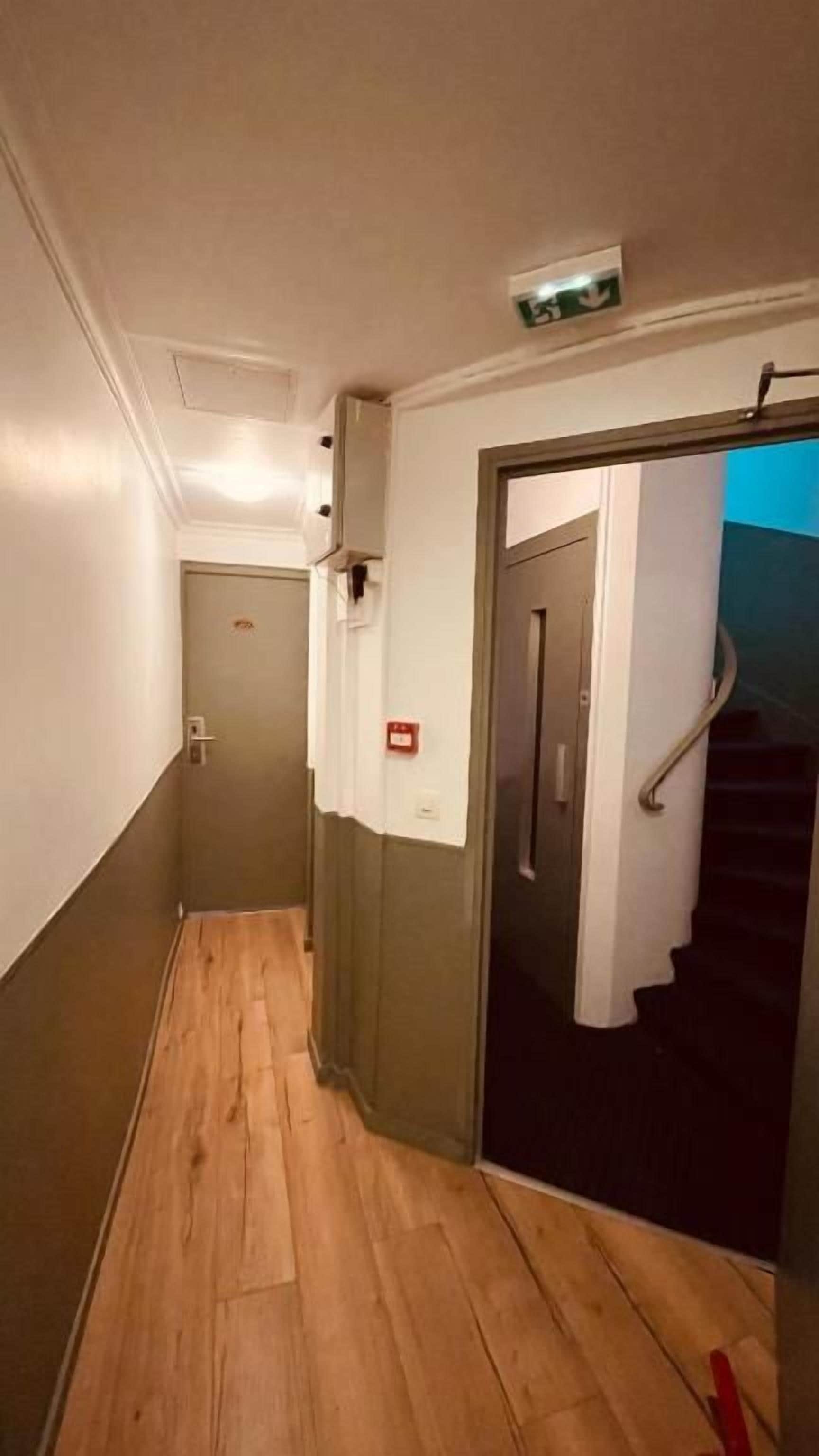 Photo - Jeff Hotel Paris