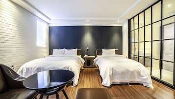 Deluxe Twin Room, 1 Bedroom (Styler) | 1 bedroom, premium bedding, down comforters, desk