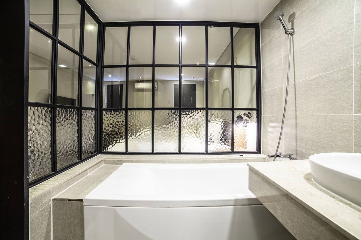 free toiletries, hair dryer, bathrobes, slippers