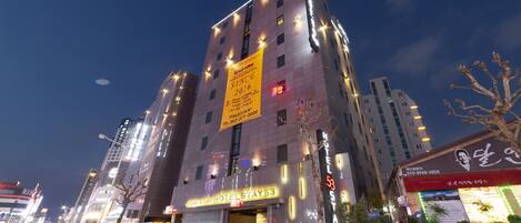 Front of property – evening/night