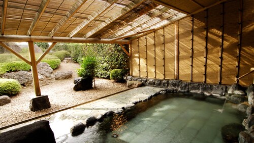 春日居びゅーほてる