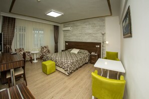 Luxury Double or Twin Room, 1 Double or 2 Twin Beds, Jetted Tub, Garden View | View from room - Gözlek Termal (Amasya)