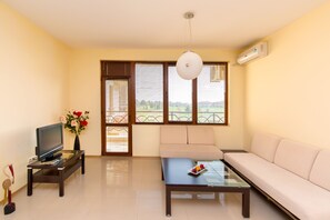 Apartment, 2 Schlafzimmer, Kochnische | Wohnbereich | Flachbildfernseher