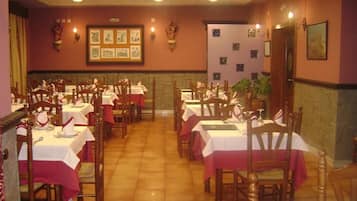 Se sirven desayunos, almuerzos y cenas