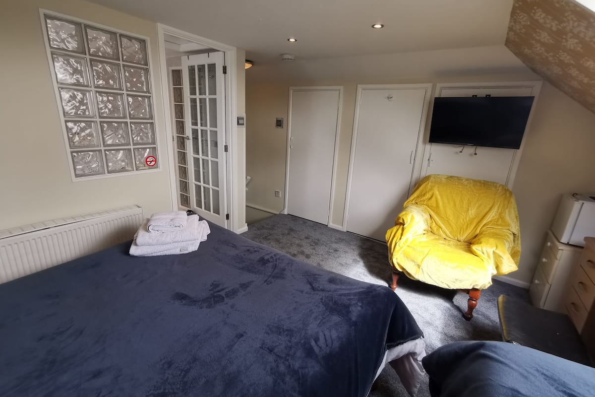 Standard Double Room, Ensuite | 1 bedroom, soundproofing