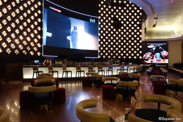 Breakfast, lunch, dinner served; Filipino cuisine