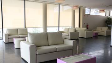 Bar (in der Unterkunft)