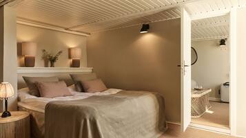 เครื่องนอนป้องกันสารก่อภูมิแพ้, โต๊ะทำงาน, Wi-Fi ฟรี, ผ้าปูที่นอน
