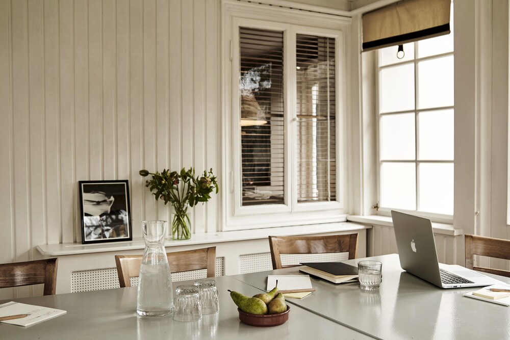 Tisvildeleje Strandhotel by null