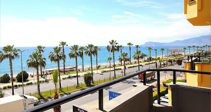 Gold Twins Boutique Hotel