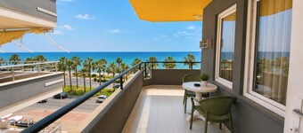 Gold Twins Boutique Hotel