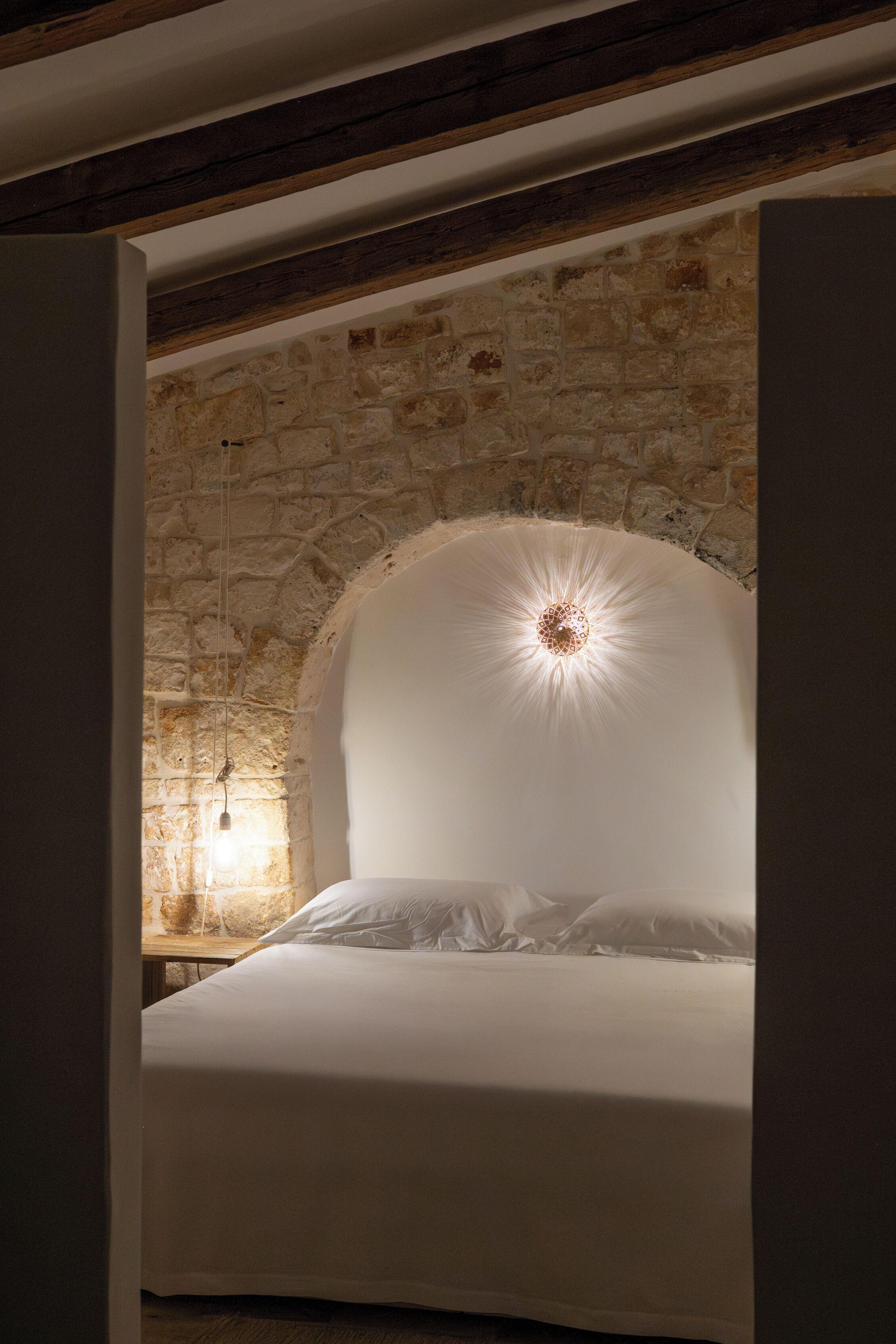 Hochwertige Bettwaren, Daunenbettdecken, Minibar, Zimmersafe