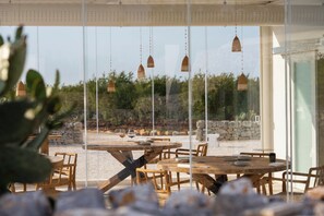 Breakfast served - Nina Trulli Resort (Monopoli)