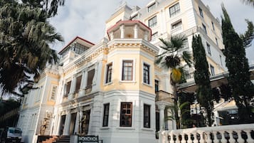 Fachada da propriedade