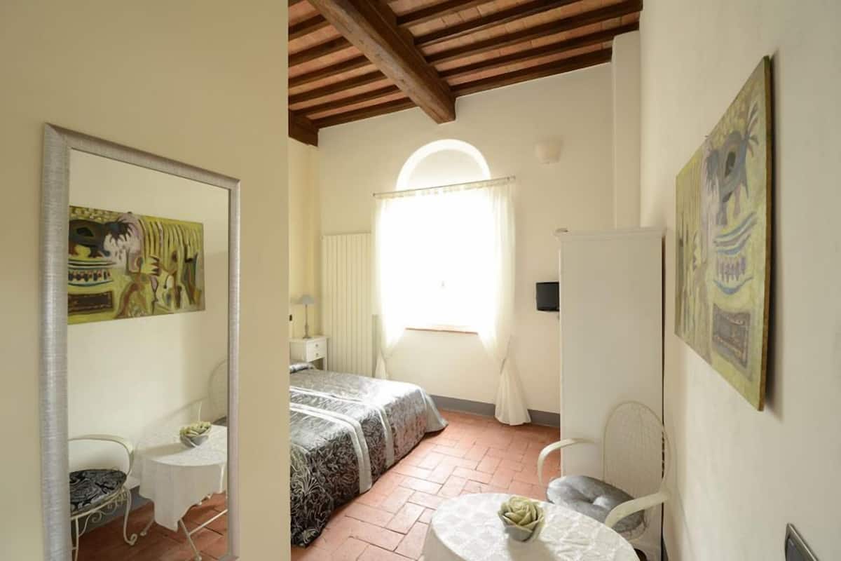 Habitación doble superior | Escritorio, insonorización, cunas gratuitas y camas extra