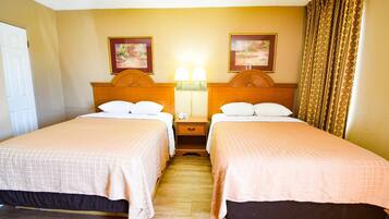 Iron/ironing board, WiFi (free), bed sheets