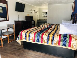 Classic Room, 2 Queen Beds, Non Smoking | Free WiFi, bed sheets - Linwood Motel (Paragould)