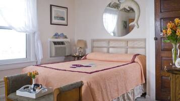 Individually decorated, individually furnished, iron/ironing board