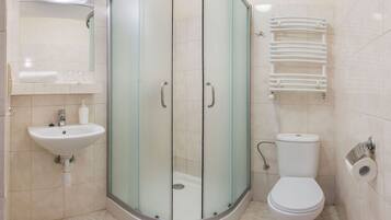 Shower, towels