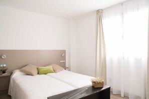 Standard-Apartment (2 people) | 1 Schlafzimmer, hochwertige Bettwaren, Daunenbettdecken, Zimmersafe