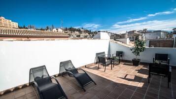 Sundeck