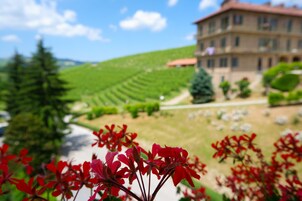 1 habitación, ropa de cama de alta calidad y minibar 