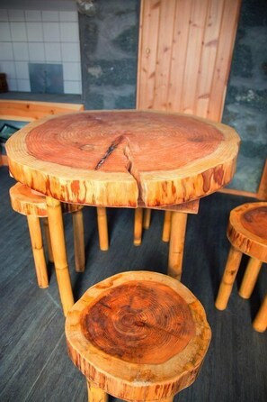 Maison (Faia) | Cuisine privée | Réfrigérateur, micro-ondes, four, plaque de cuisson