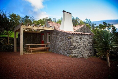 Aldeia dos Caldeirões