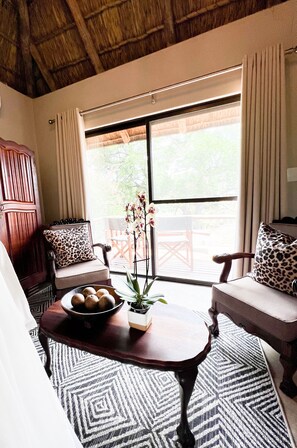 Romantic Double Room, 1 Queen Bed, Non Smoking, River View | Premium bedding, minibar, individually decorated, individually furnished - Baluleni Safari Lodge (Phalaborwa)