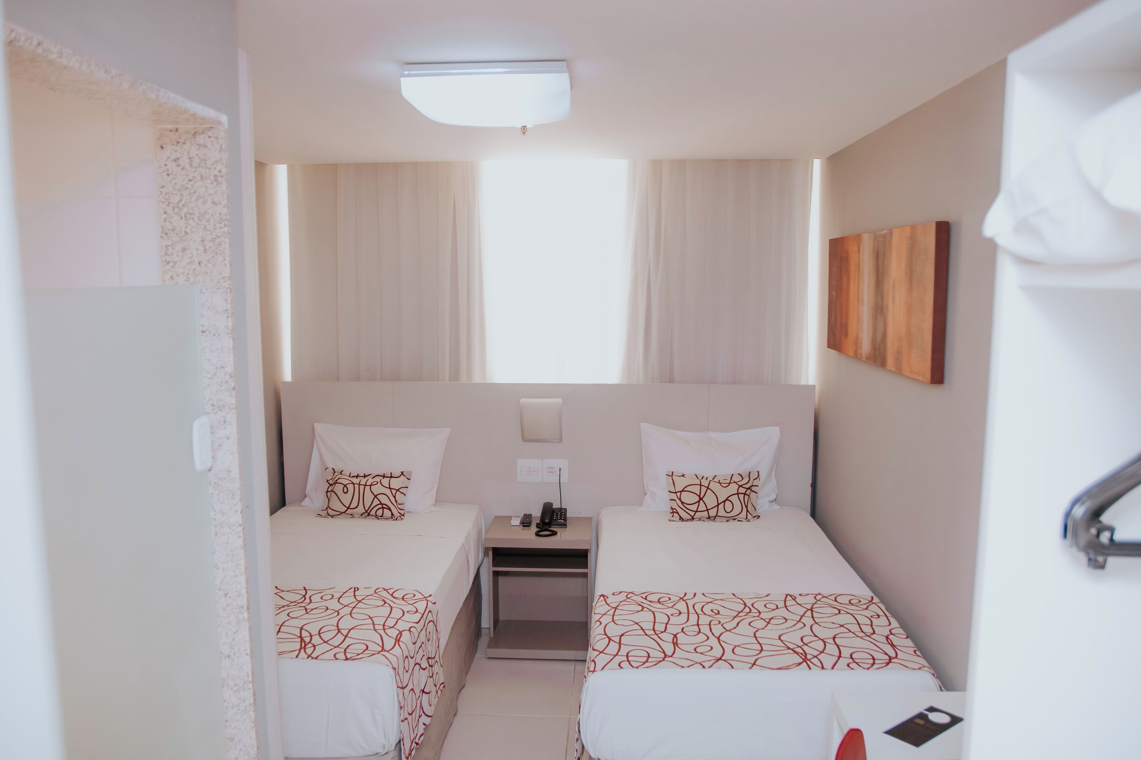 standard twin room | minibar, desk, laptop workspace, blackout curtains