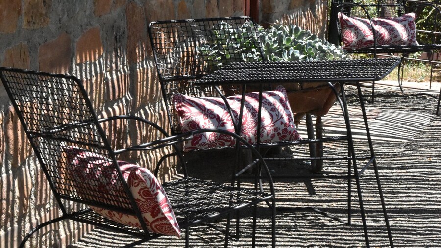 Ganora Guestfarm & Excursions