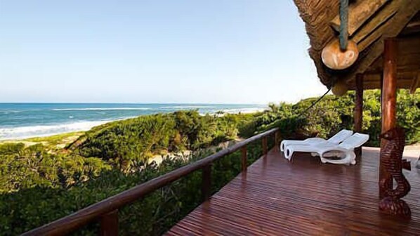 Balcony - Mozambique Island Getaways (Chidenguele)