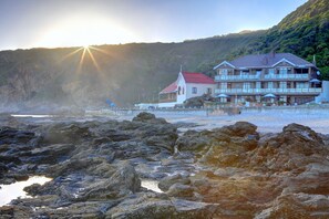 Fachada de la propiedad