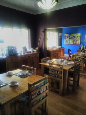 Dining - Sleepy Gecko Guest House (Johannesburg)
