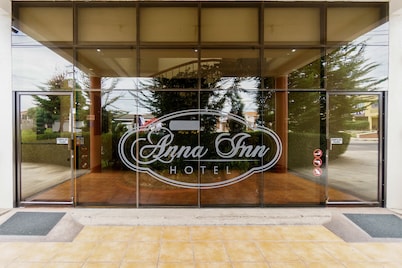 Hotel Anna Inn