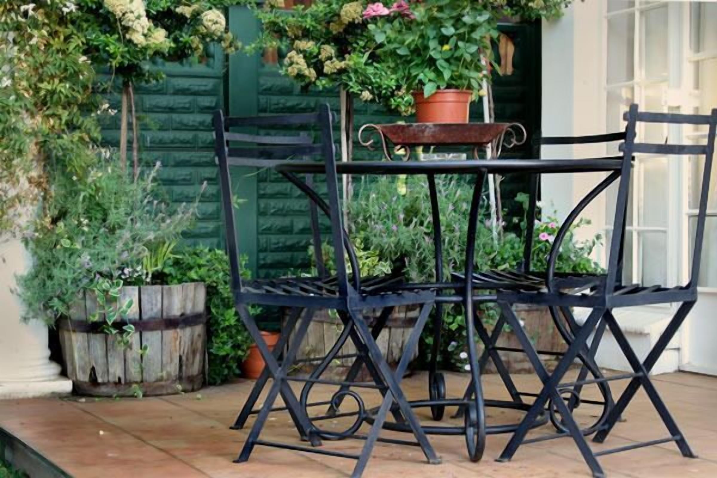 Se ofrece un desayuno completo (120 ZAR por persona)