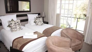 In-room safe, desk, free WiFi, wheelchair access