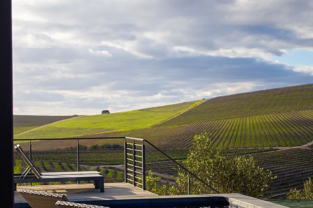 Jordan Wines Luxury Suites