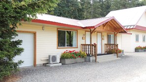 Cabin, 1 Bedroom (1 Queen Bed & 1 Futon)