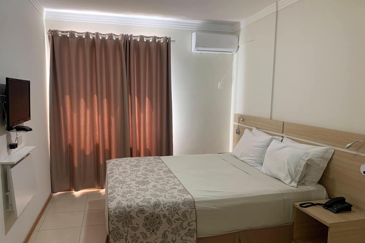 1 bedroom, minibar, in-room safe, laptop workspace