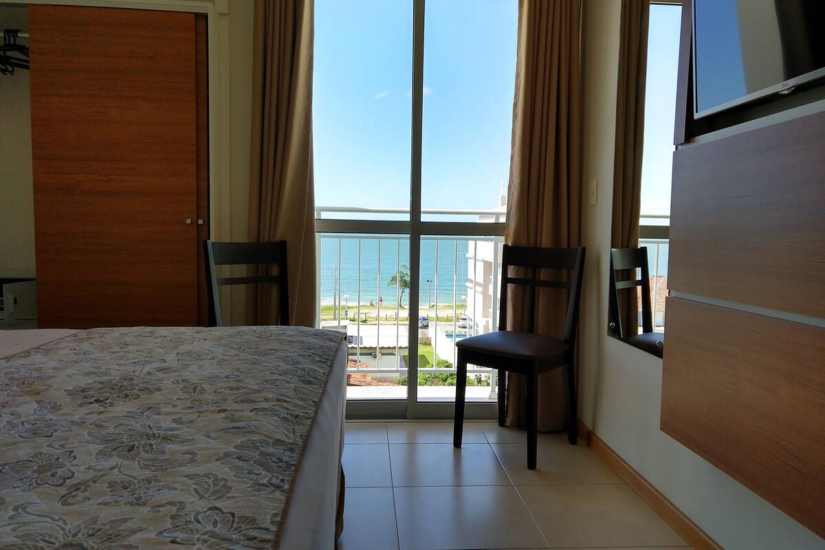 superior double room | 1 bedroom, minibar, in-room safe, laptop workspace