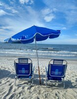 Una spiaggia nelle vicinanze