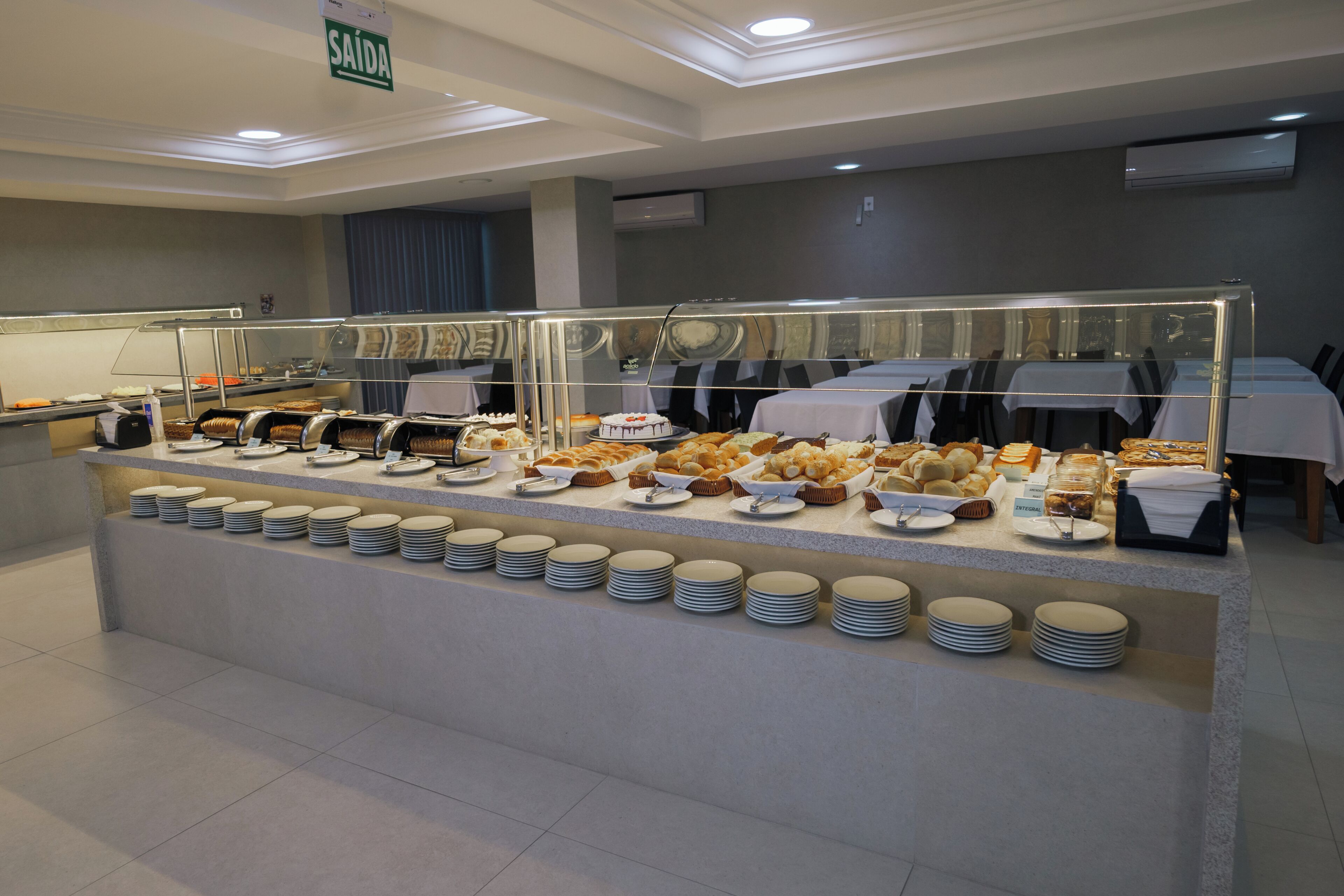 Desayuno buffet incluido todos los días 