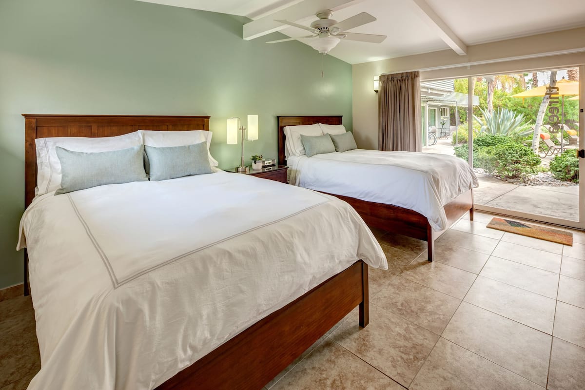 Classic Studio Suite, 2 Queen Beds