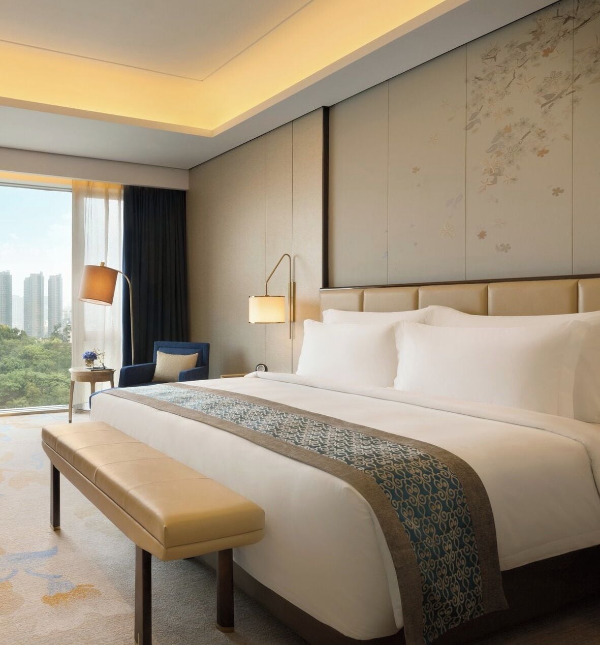 Chambre Deluxe, 1 très grand lit, vue sur le jardin (Executive Room) | Literie de qualité, lit avec matelas Tempur-Pedic, minibar, coffre-fort