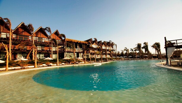 Outdoor pool - Hotel Rustica Vichayito (Los Organos)